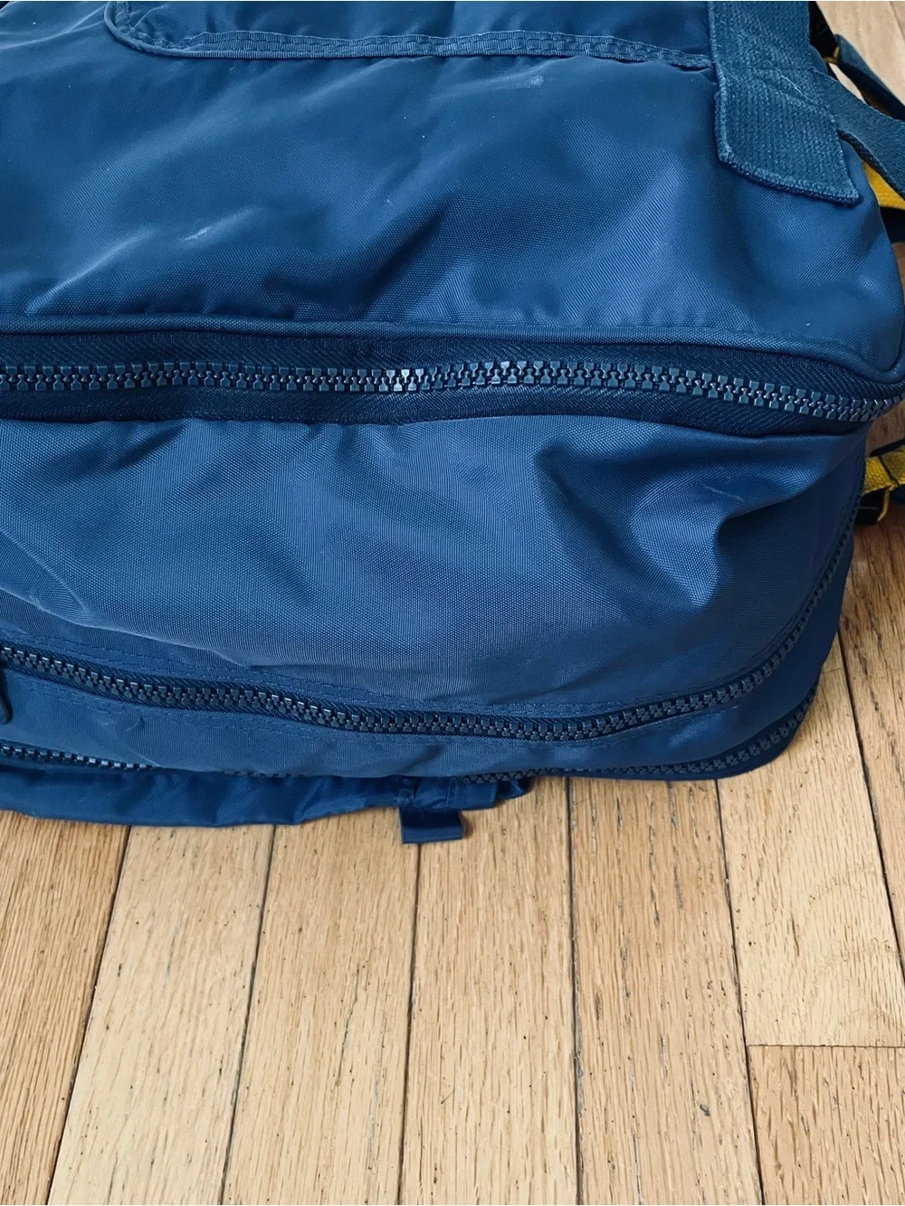 LUCAS Duffle Bag/ Weekender Carry on Case - Large Nylon Expandable Blue/yellow
